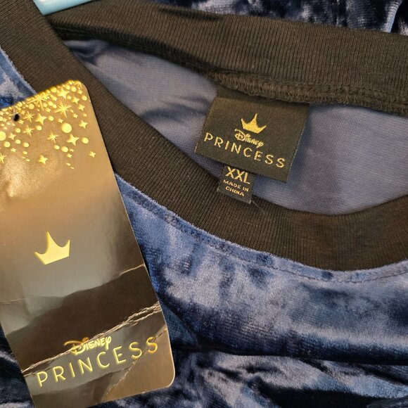 SOLD Disney Princess Women Asian Inspired Velour Top Floral XXL - Picture 8 of 16